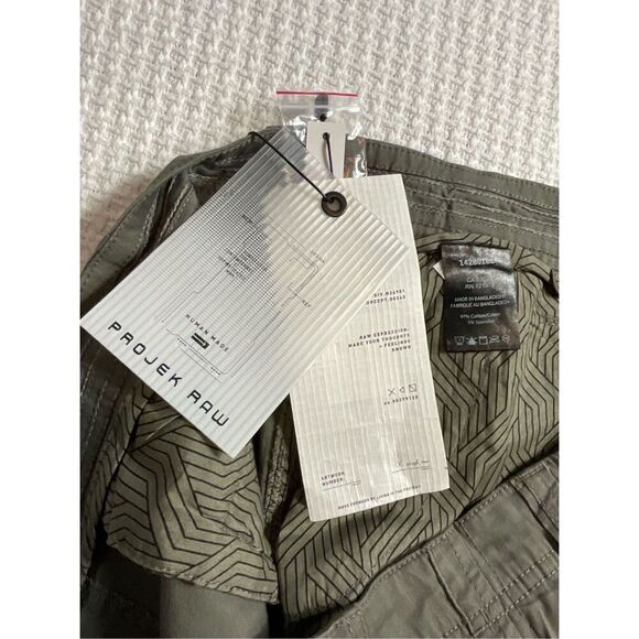 PROJEK RAW Mens Size 40 - 9 in. Twill Shorts in Dark Sage - Picture 4 of 5
